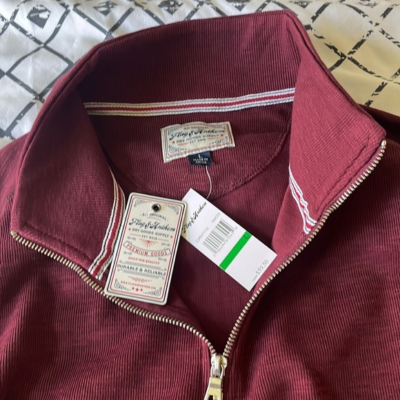 Flag and Anthem NEW 1/4 zip Maroon Long Sleeve - Picture 2 of 2